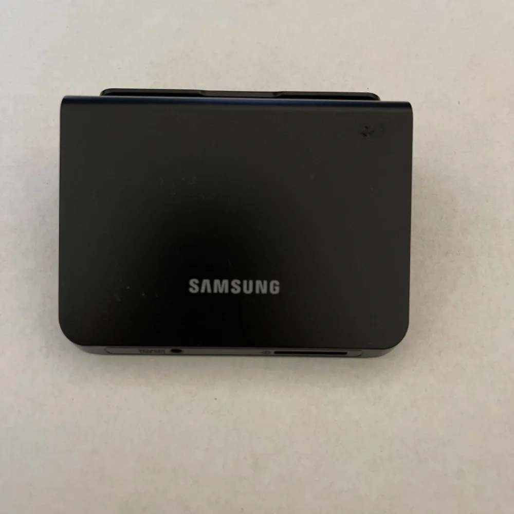 SAMSUNG Desktop Dock